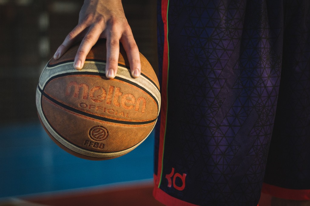 Ballon de basket Molten FFBB en jeu